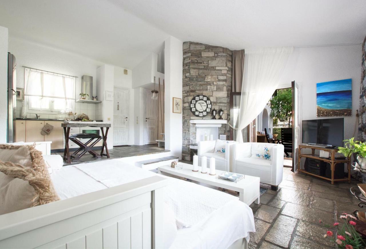 Villa Irini In Sani Sani  Exteriér fotografie